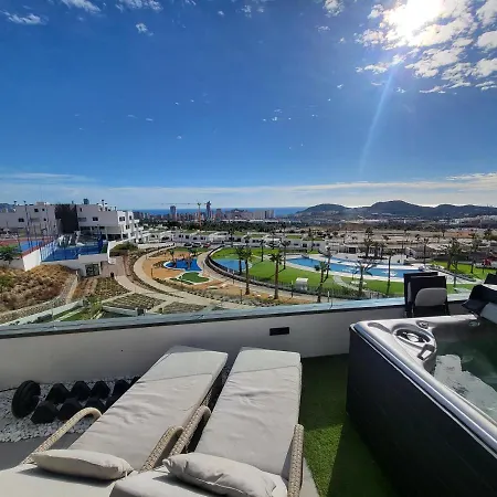 Family Penthouse - Jacuzzi, Seaview Benidorm, Albir, Altea Appartement Finestrat