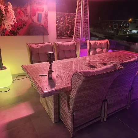 Family Penthouse - Jacuzzi, Seaview Benidorm, Albir, Altea
